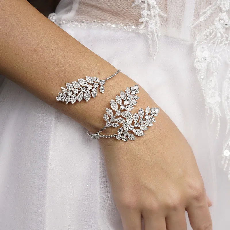 Bridal Rhinestone Leaf Cuff Bracelet jewelry for Women Exquisite Wedding Bracelet Open Bangle Crystal Hand Jewelry
