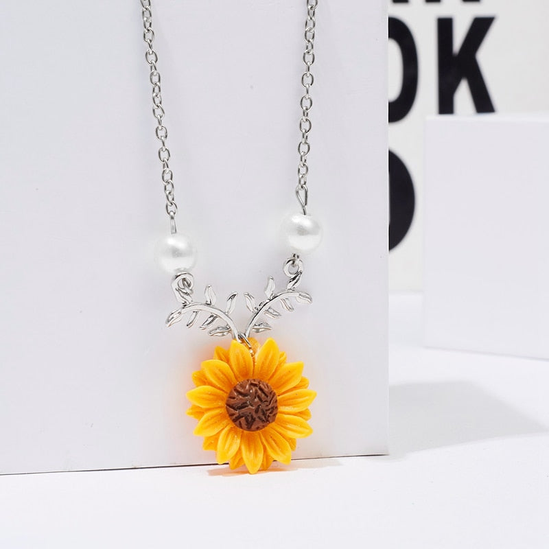 Cute Sunflower Necklace