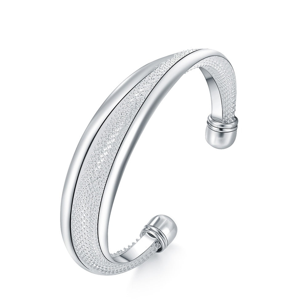 The magnificent Classic Double Round Head Bracelet is silver plated with Fashion flair, making it a must-have for any Unisex look! Don't miss out on these stunning Bangles!