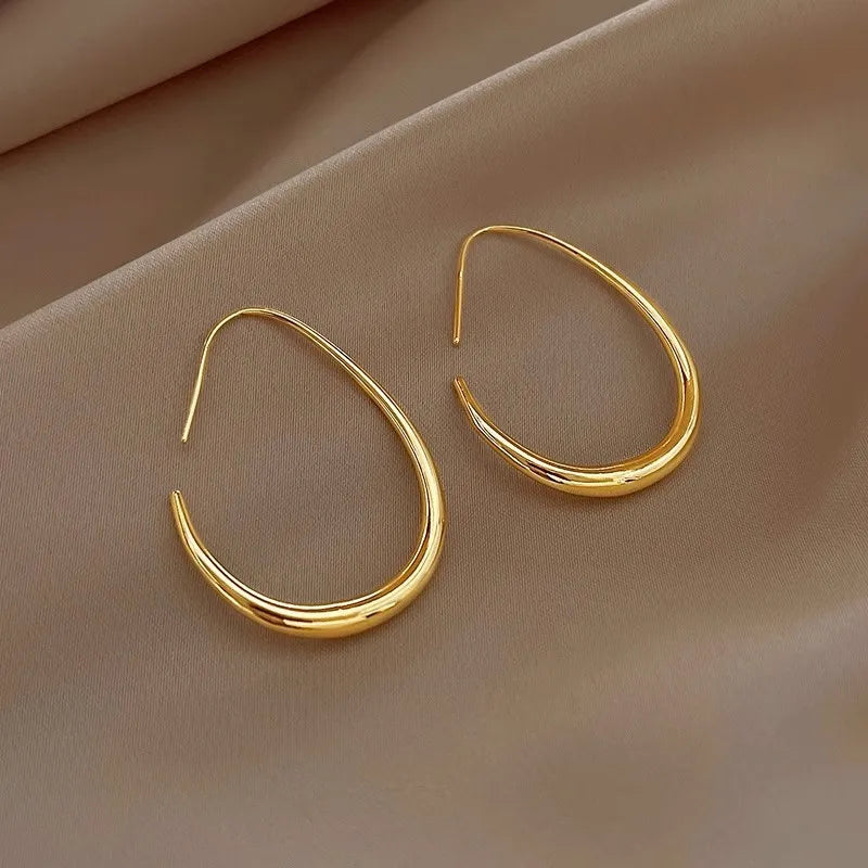 Hot Sale 925 Silver Needle Geometric Oval Hoop Earrings For Women Simple Design Earrings Party Wedding Jewelry