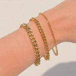  Discover timeless snake chain bracelets designed for women, featuring a trendy gold-plated stainless steel Cuban chain bracelet. Perfect for gifting to stylish women who appreciate quality jewelry.