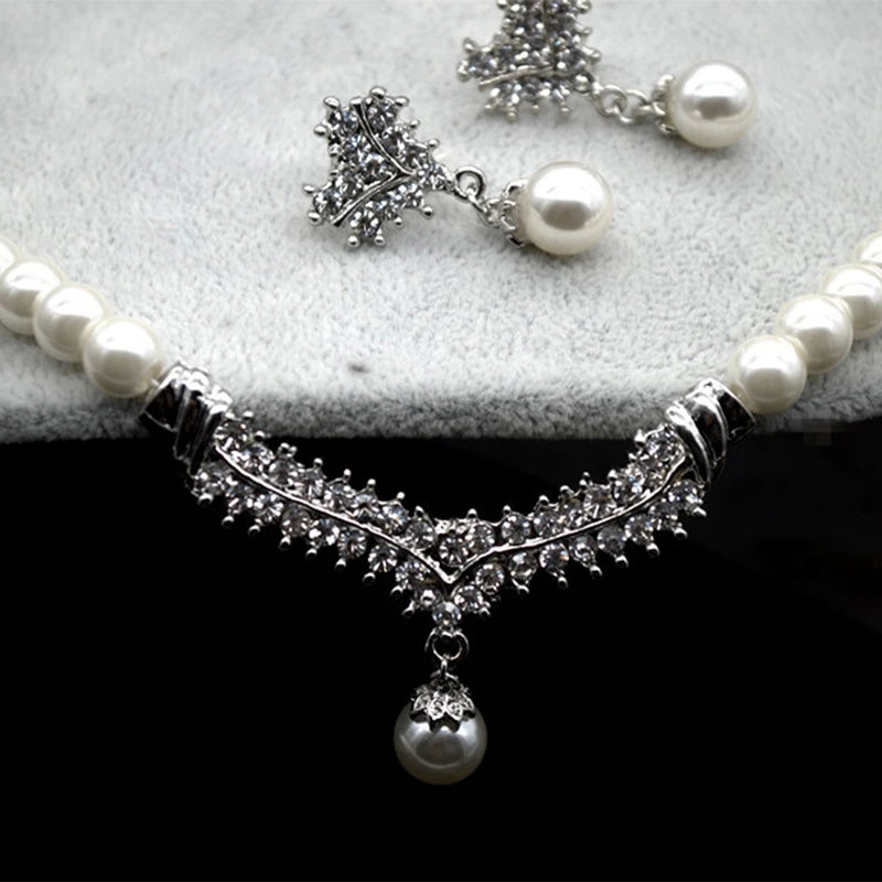 Women Bridal Elegant Wedding Party White Pearl Flower Rhinestone Angle Necklace Earrings Necklace Jewelry Set Banquet Gift