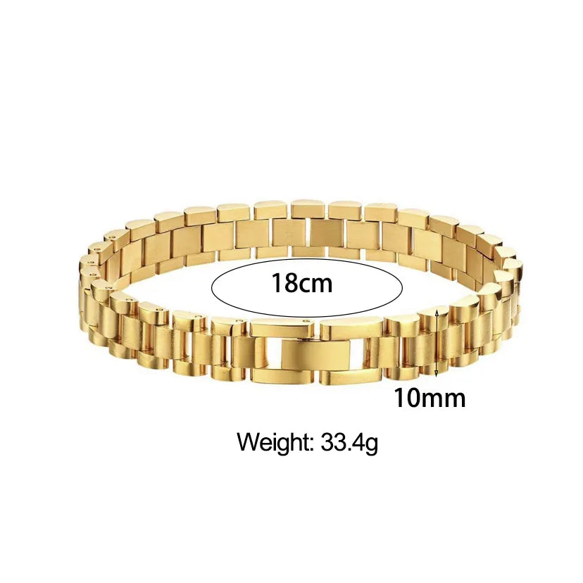 The perfect accessory for men with this minimalist gold bracelet. Crafted from high-quality stainless steel 316L and plated with 18k gold, this street-style Cuban chain bracelet is not only stylish but also durable. Suitable for both men and women, it adds a touch of elegance to any outfit.
