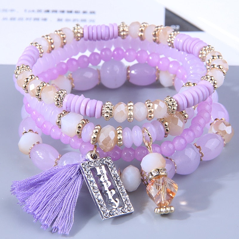 Behold the stunning beauty and artistry of our Bohemian Beads Crystal Charms bracelets! A stylish trend starter, this piece features a stunning round shape, crafted from stone beads and weighing a lightweight 43g. With a size of 170mm, it's perfect for any woman's wrist. Get the perfect balance between fashion-forward and timeless - order now!