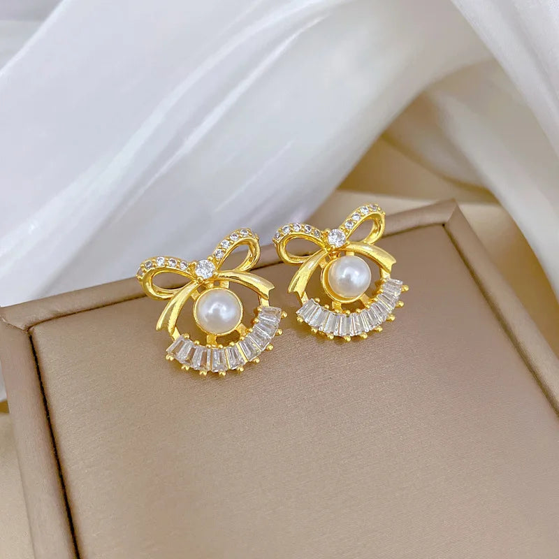 Classic Cute Hollow Bow Stainless Steel Necklace Earrings Set Fashionable Charm Pearl Versatile Gorgeous Accessories