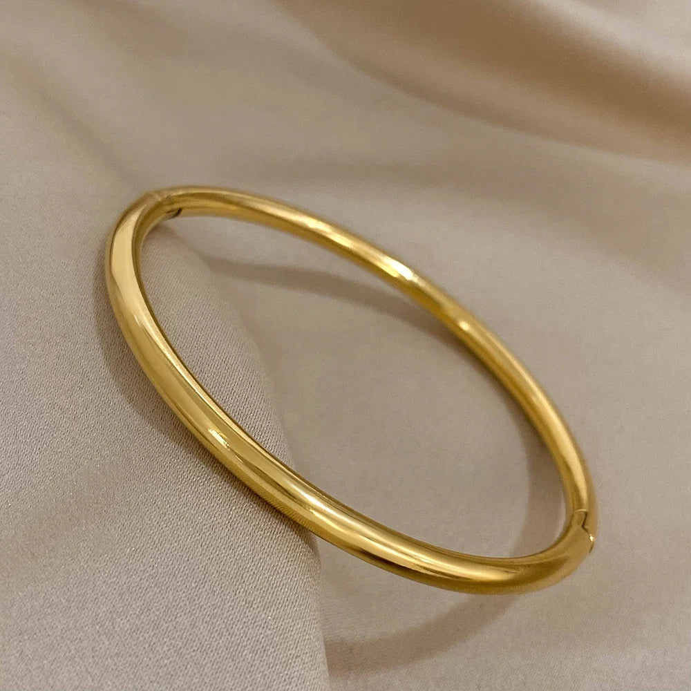 Greatera Waterproof Polished Stainless Steel Cuff Bracelet Bangles for Women Gold Plated Smooth Metal Openable Bracelets Jewelry