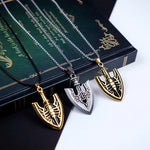 BIZARRE ADVENTURE Necklace for Women Men Arrow Gold Metal Anime Jewelry Pendant Chains Choker Collares Gift