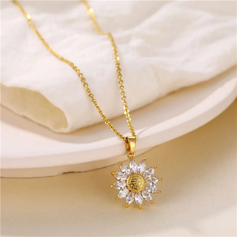 Titanium Steel Gold Plated chain Copper material Sunflower for Zircon Big Pendant Necklace for Women Jewelry Wedding Party Gift