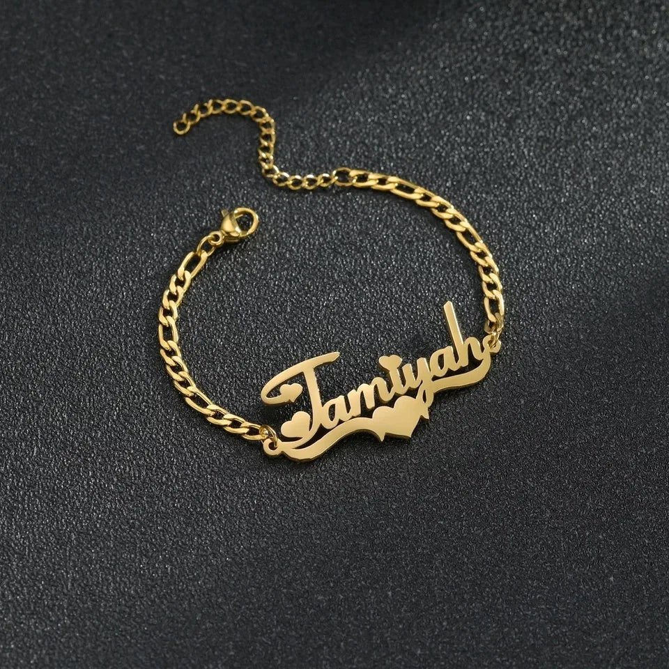 Elevate your style with a custom name anklet that is designed to be personalized just for you. Crafted from durable stainless steel, this anklet features a thick leg chain and measures 18cm in length. The addition of letter charms adds a touch of charm and uniqueness, making it an ideal customized gift for women.