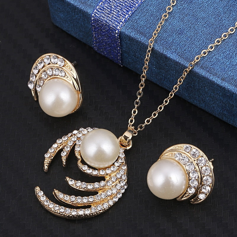 Gold Color Simulated Pearl Jewelry Set