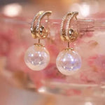 2025 New Inlaid Rhinestone Pearl Stud Earrings Women Personality Fashion Unique Design Earrings Wedding Jewelry Birthday Gift