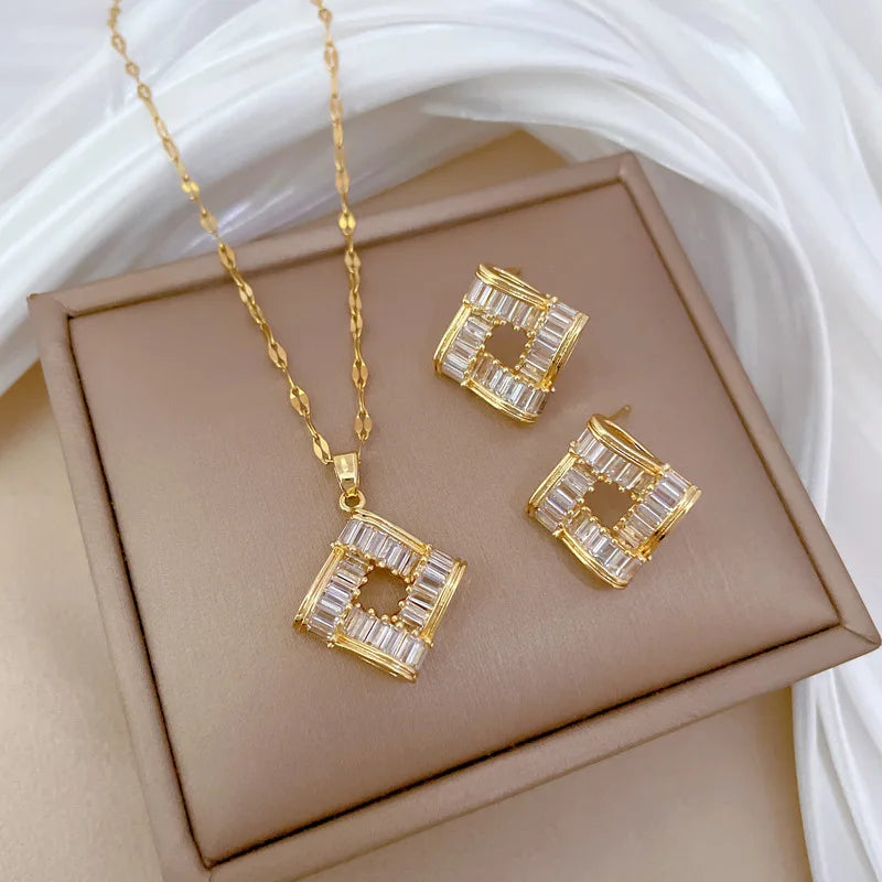 Fashion Charm Micro-Inlaid Shaped Jewelry Cubes Stainless Steel Necklace Earrings Set Classic Girls Dinner Party Gorgeous Gift