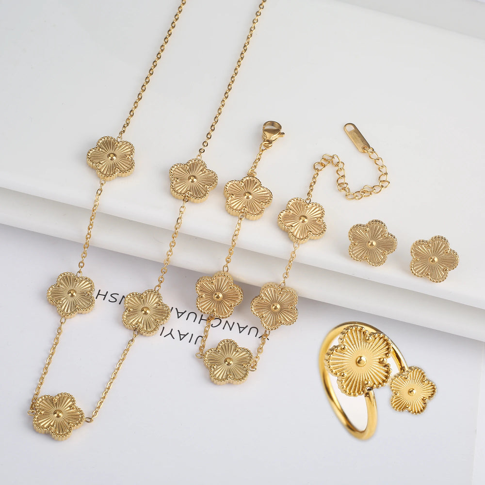 New Luxury Stainless Steel Five Leaf Flower Bracelet Necklace Earrings Ring Jewelry Set Classic for Woman Party Fashion Jewelry
